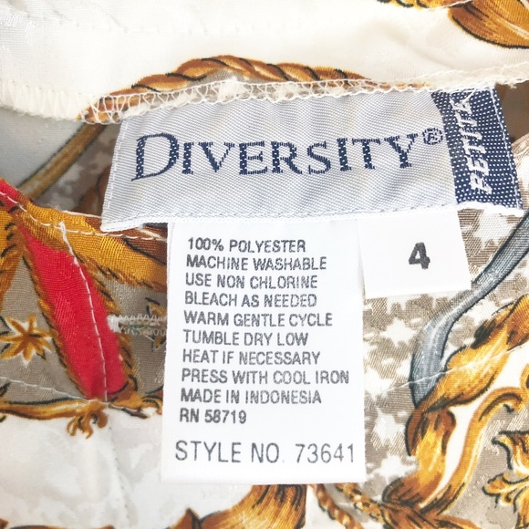 Vintage Baroque Crest Button Down Blouse Top - Picture 4 of 8